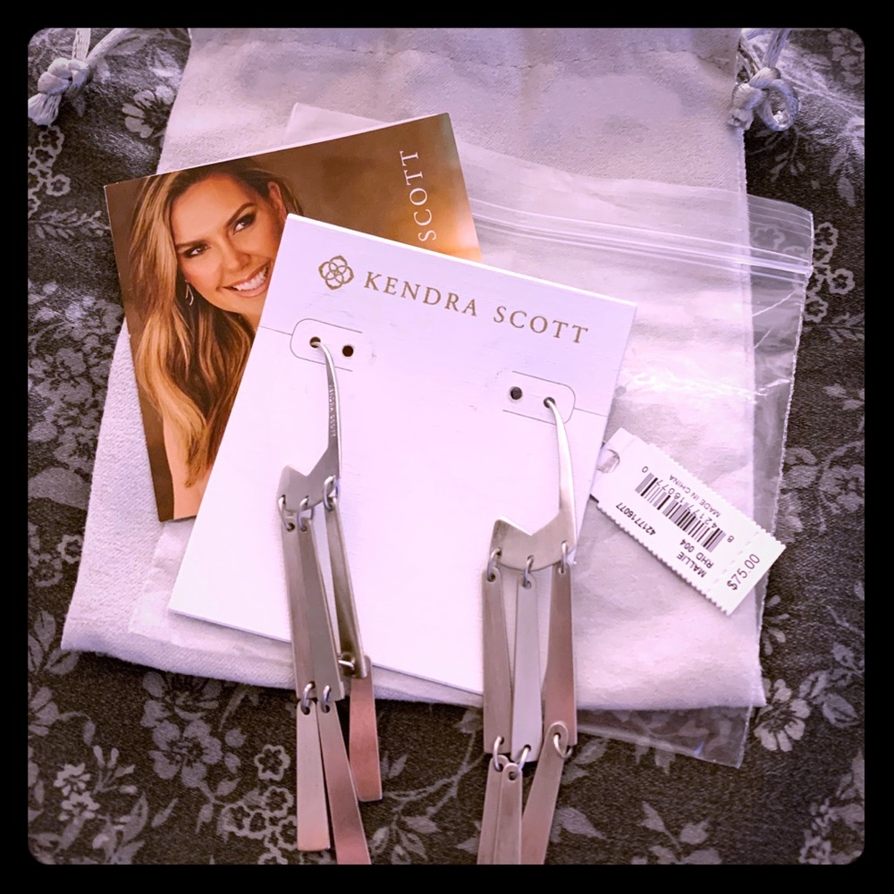 Mallie Statement Earrings In Silver